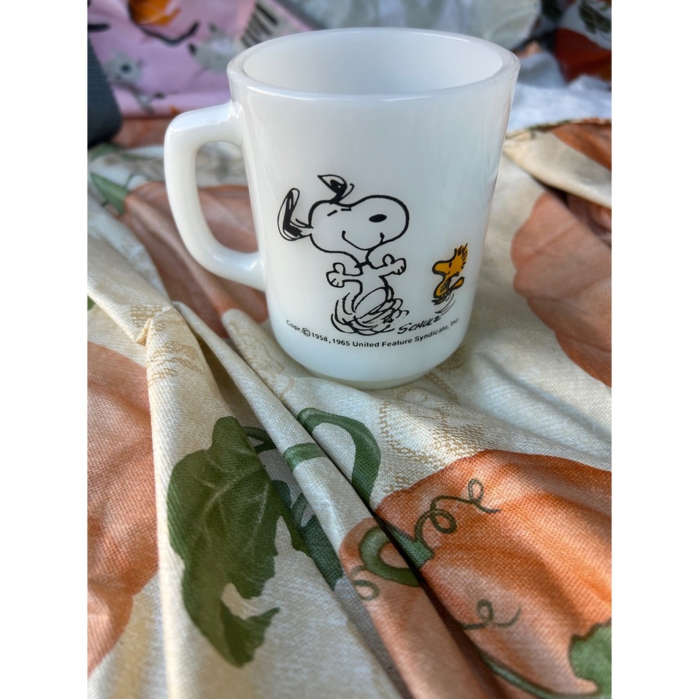 Vtg 60s Fire-King Snoopy Woodstock Milk Glass Mug Life is Pure Joy Peanuts USA
